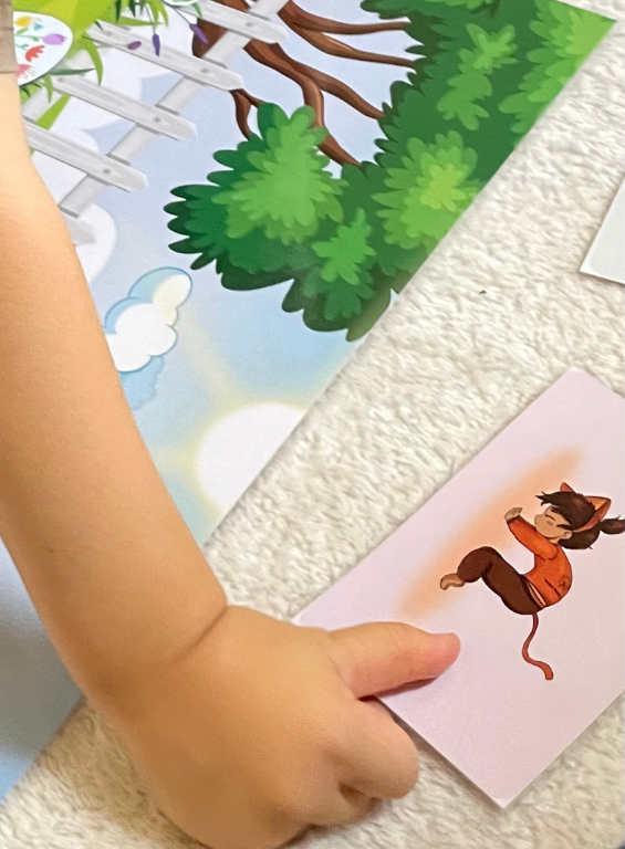 un outil pour pratiquer facilement le yoga avec les enfants de 2 à 6 ans
